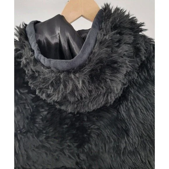 Adrienne Landau Black Modacrylic Hooded Jacket - Picture 5 of 7